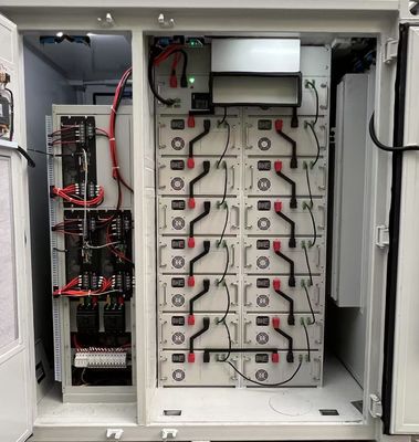 De perfecte combinatie van vermogen en betrouwbaarheid van de batterij in de container.