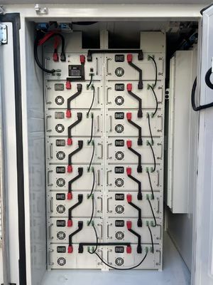 Geavanceerd BESS batterij energieopslagsysteem met communicatie-interface RS485 Nominale netspanning AC400V Pcs Vermogen 50-500KW