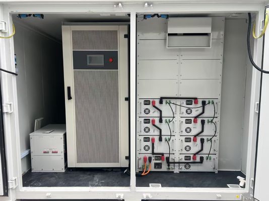 BESS batterij energieopslagsysteem met capaciteit varieert afhankelijk van het model aangedreven door lithium-ion batterij technologie
