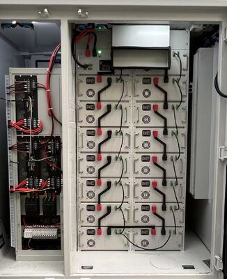 Geïntegreerd BESS batterij energieopslagsysteem met LiFePo4 batterij TUV gecertificeerd